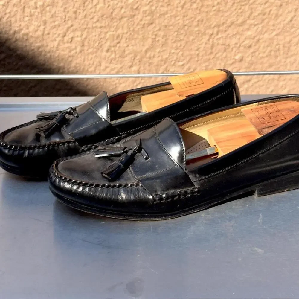Cole Haan Black Leather Loafers with Tassel - Size 12 D